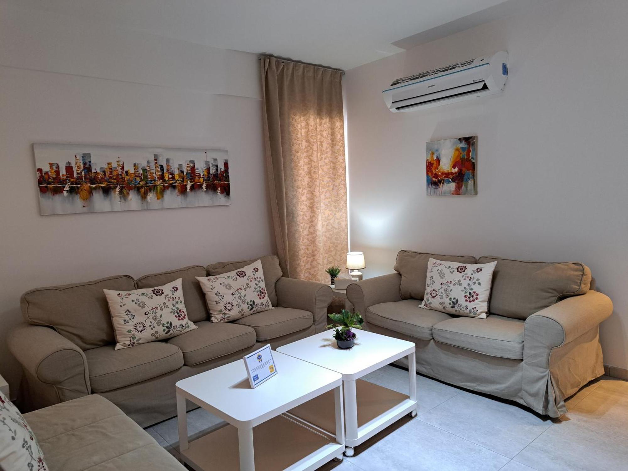 Albert'S Apartment St Lazarus 402 B - First Floor Larnaca Extérieur photo